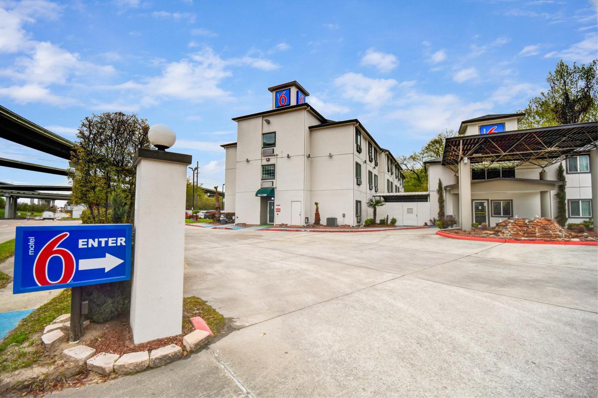 Motel 6 Humble, Tx - Houston International Airport Zewnętrze zdjęcie
