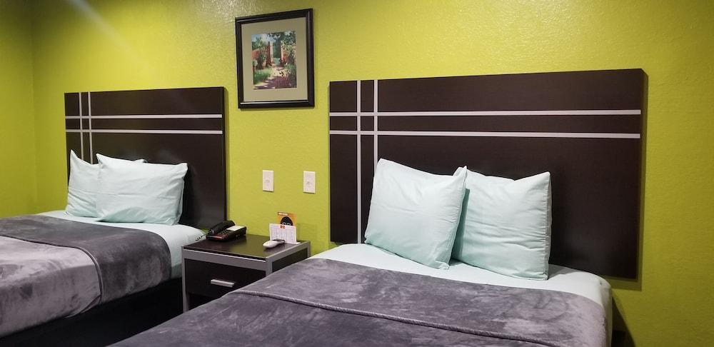 Motel 6 Humble, Tx - Houston International Airport Zewnętrze zdjęcie