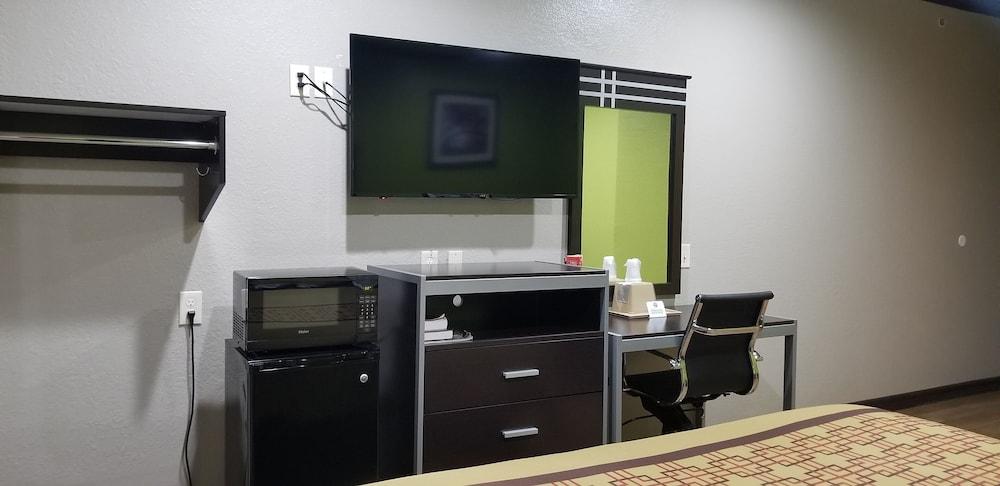 Motel 6 Humble, Tx - Houston International Airport Zewnętrze zdjęcie