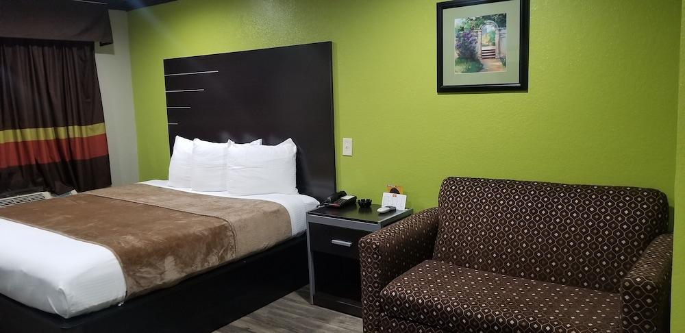 Motel 6 Humble, Tx - Houston International Airport Zewnętrze zdjęcie